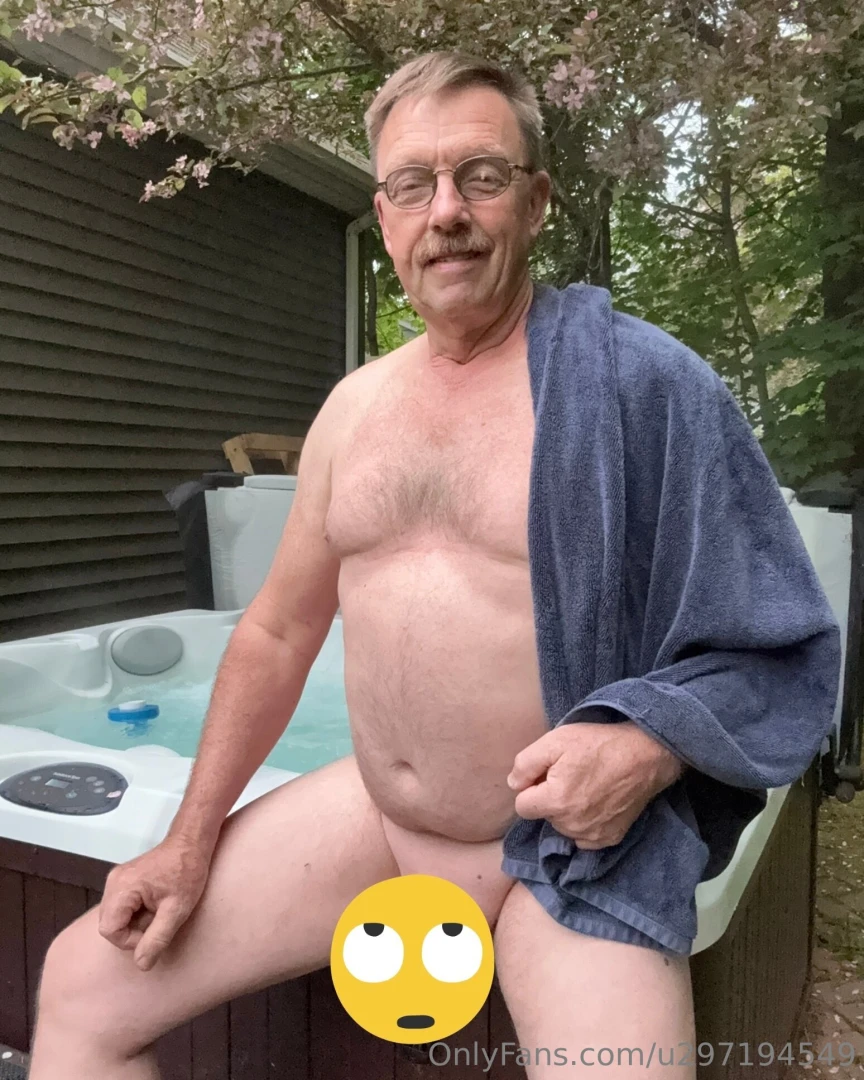 Happy sunday morning everyone 