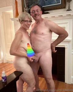 Good morning from both of us- happy sunday