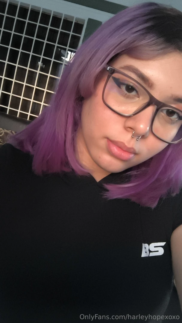 Caught myself in the mirror and couldn t help but imagine your hands 