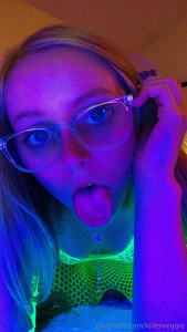 Last nights stream was so much fun i adore this new outfit im gonna part 3