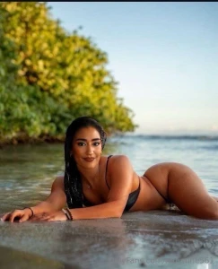 I came for a swim but somehow ended up modeling for the crabs