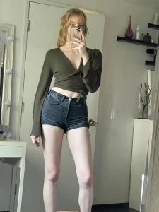 Some new pics some old pics which vibe do you like the most part 3