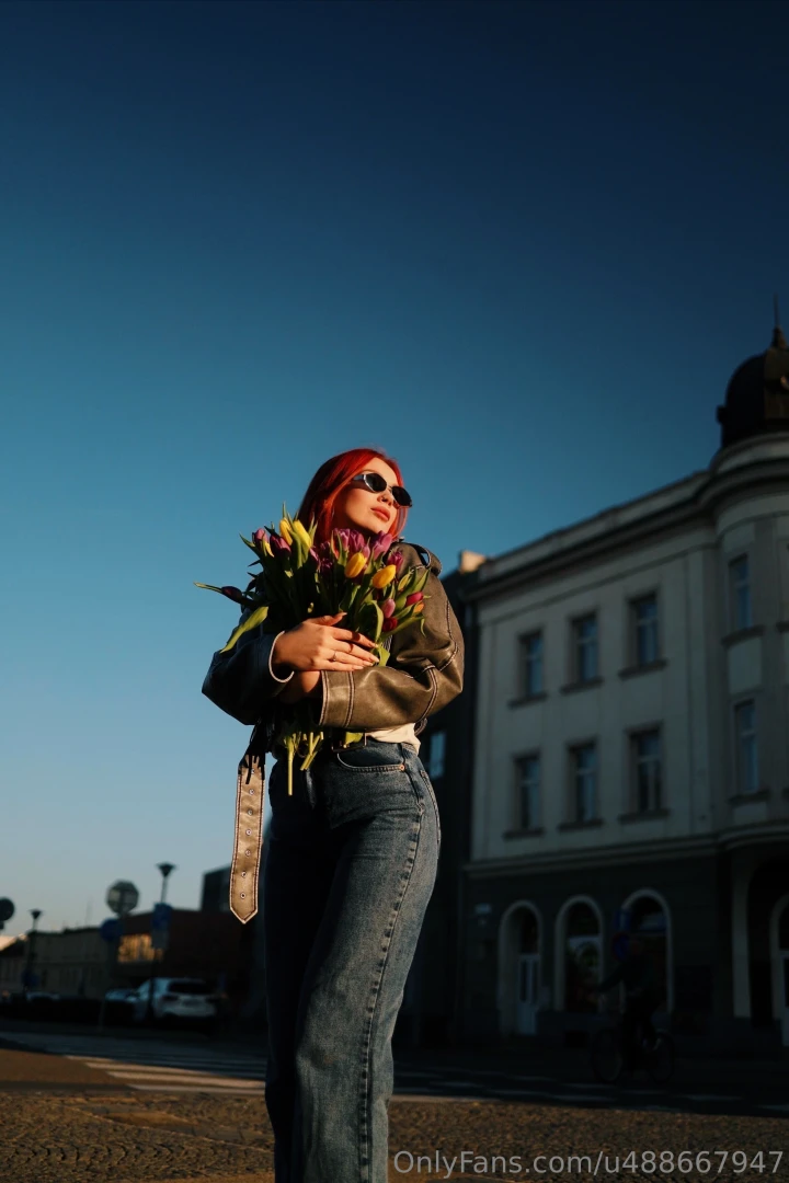 I absolutely love spring and it s twice as nice to receive flowers part 1 