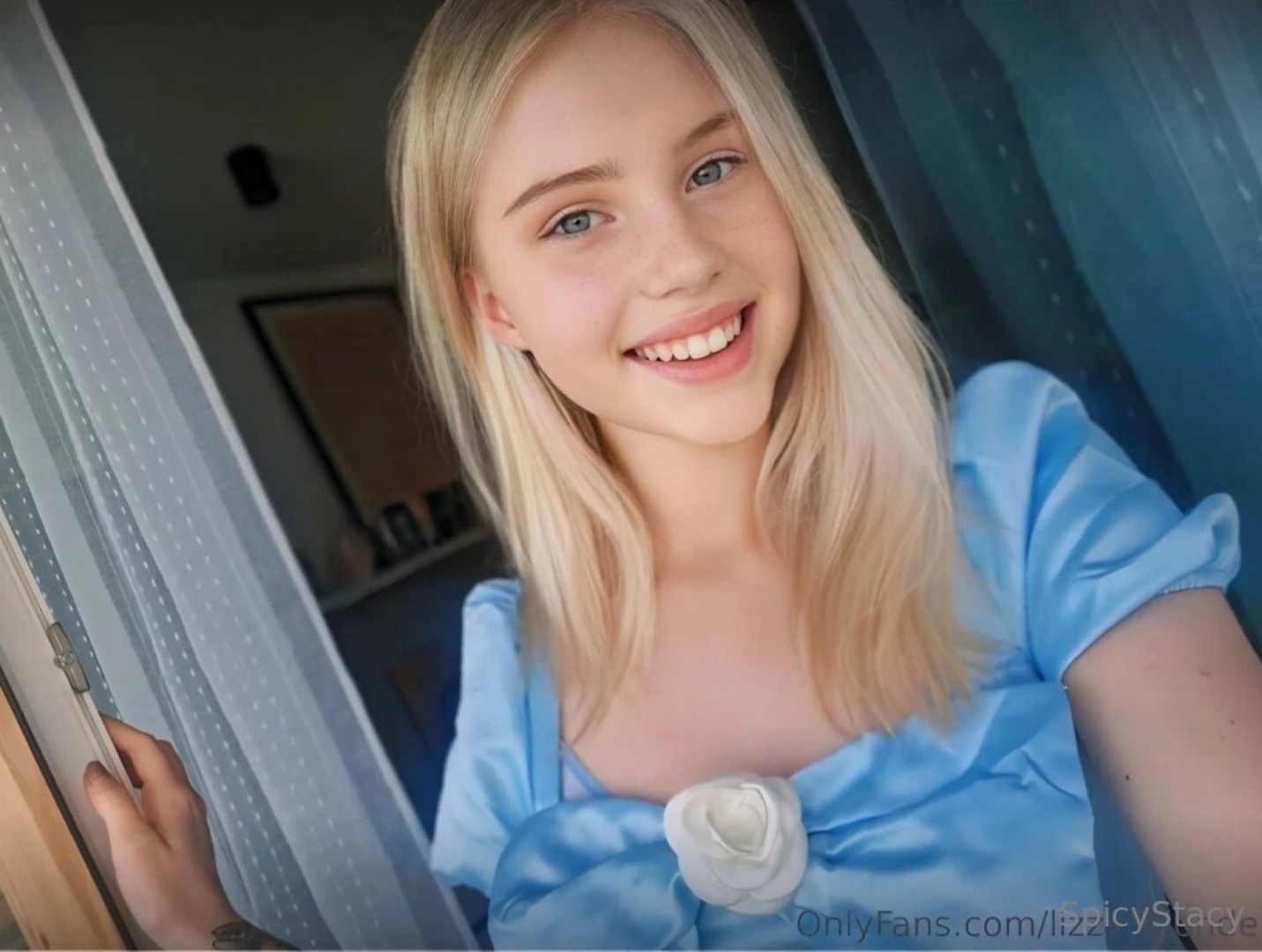 Please be gentle lizzy_blonde lick her all over and call her your slut part 21 