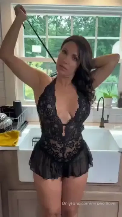 How about a little gif for your morning commute oh and tgif 