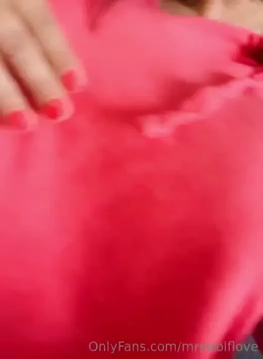 Feels good to just rub myself when i m watching tv 