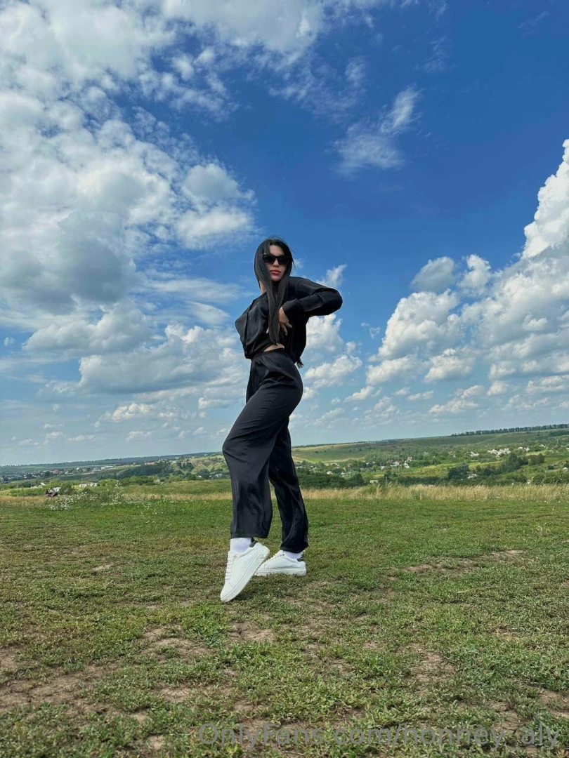 Honney-aly part 30255 