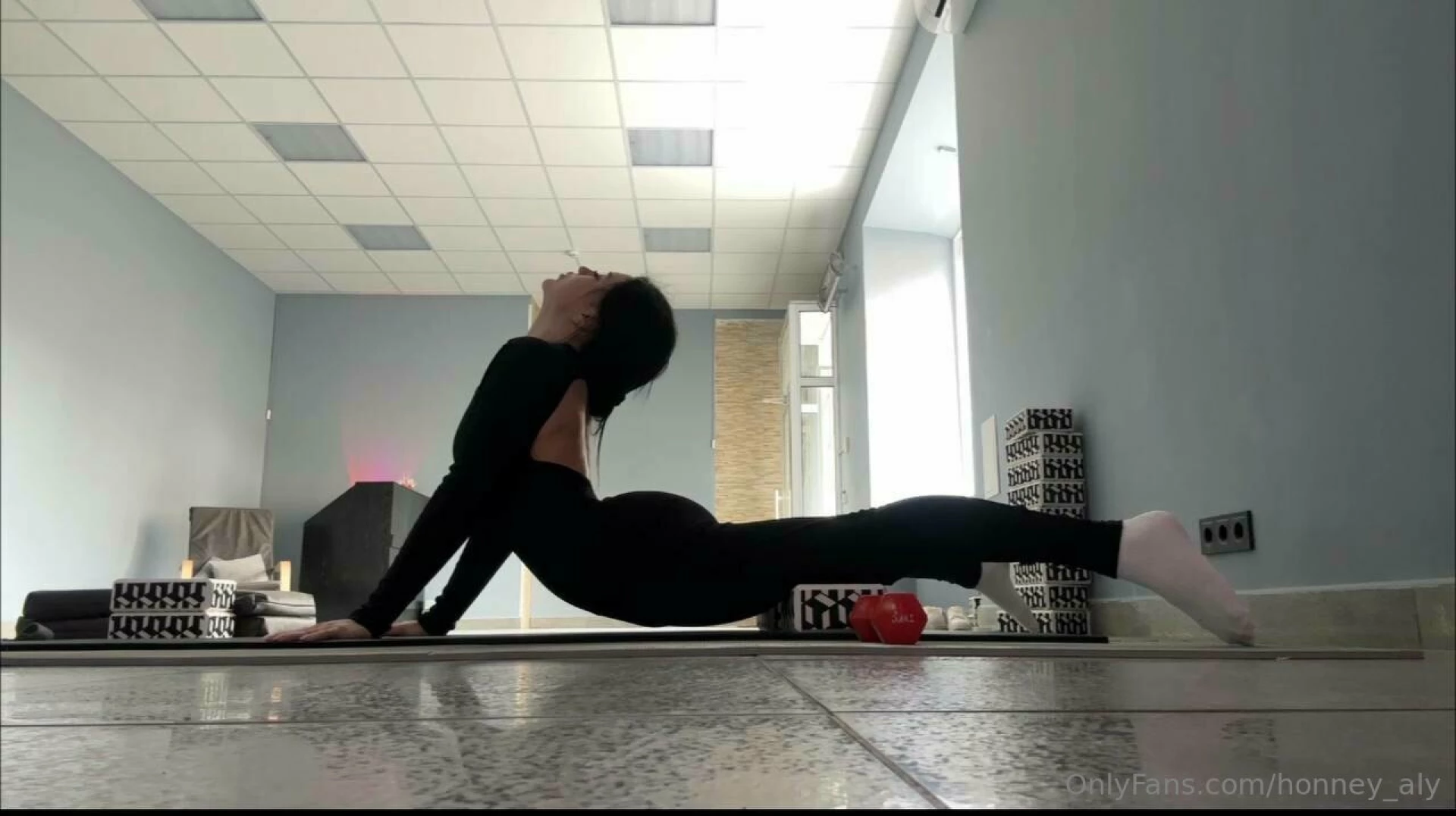 Honney-aly part 30517 