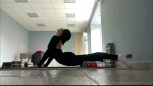 Honney-aly part 30517