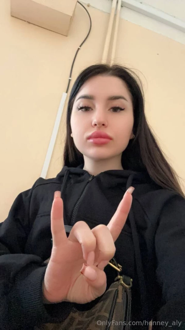 Honney-aly part 30719 