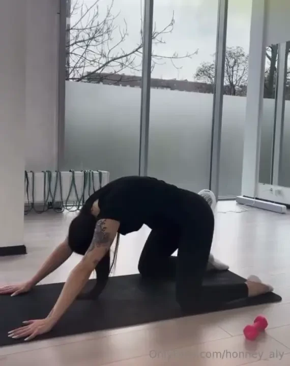 Honney-aly part 31354 