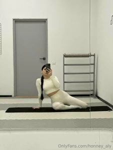 Honney-aly part 31969