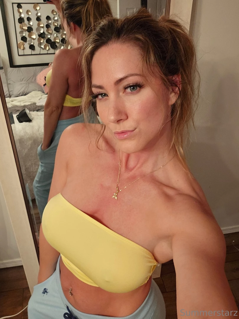 Fun fact i love it when you stare at me 