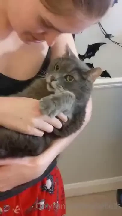 Free pussy vids i finally kiss my pussy part 1 