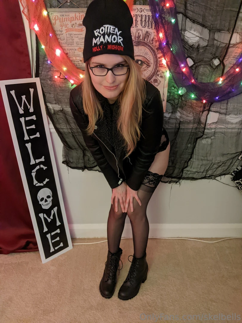 Happy friday the 13th my lovelies i ll be going to a haunted house part 2 