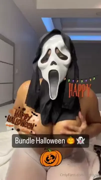 Halloween content i ll scare you and as punishment you ll stick your 