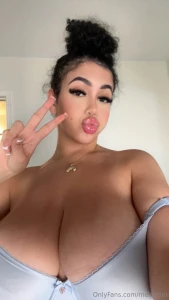 Hot for tits