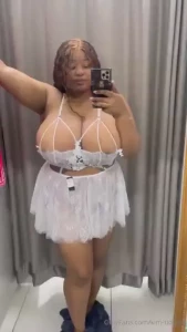 Howdy 2 jugs of milk coming riiiiiiiight up taste-kimtiddies