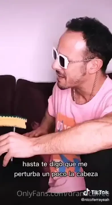 Esta noche estoy grabando contenidos a la medida de tu morbo puedo ser 