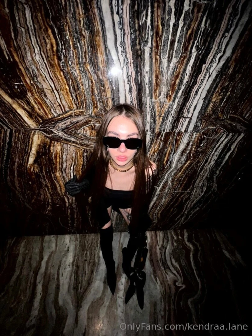 Just a little hello to you yes you the one who always makes me smile 