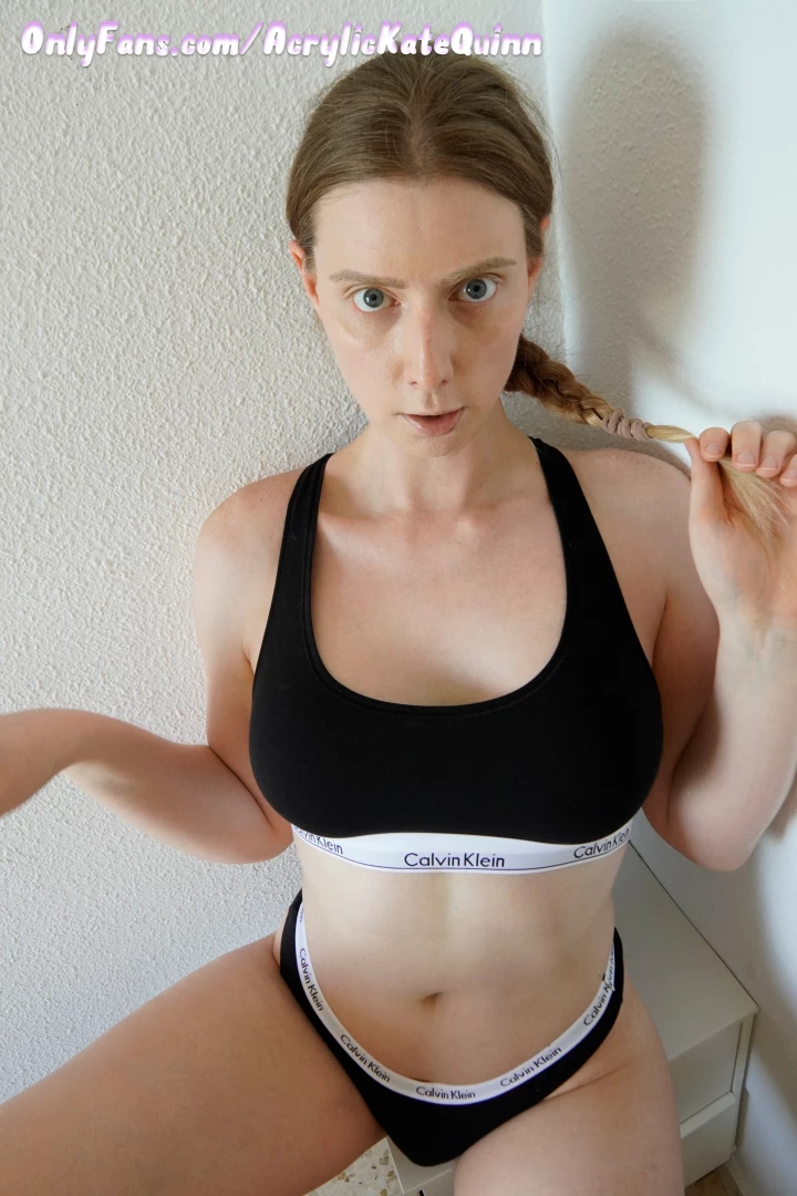 Acrylickatequinn-free 