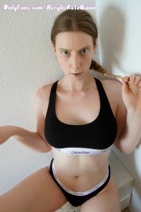 Acrylickatequinn-free