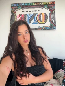 Waiting for you to come unwrap me https onlyfans com itslanahcherry