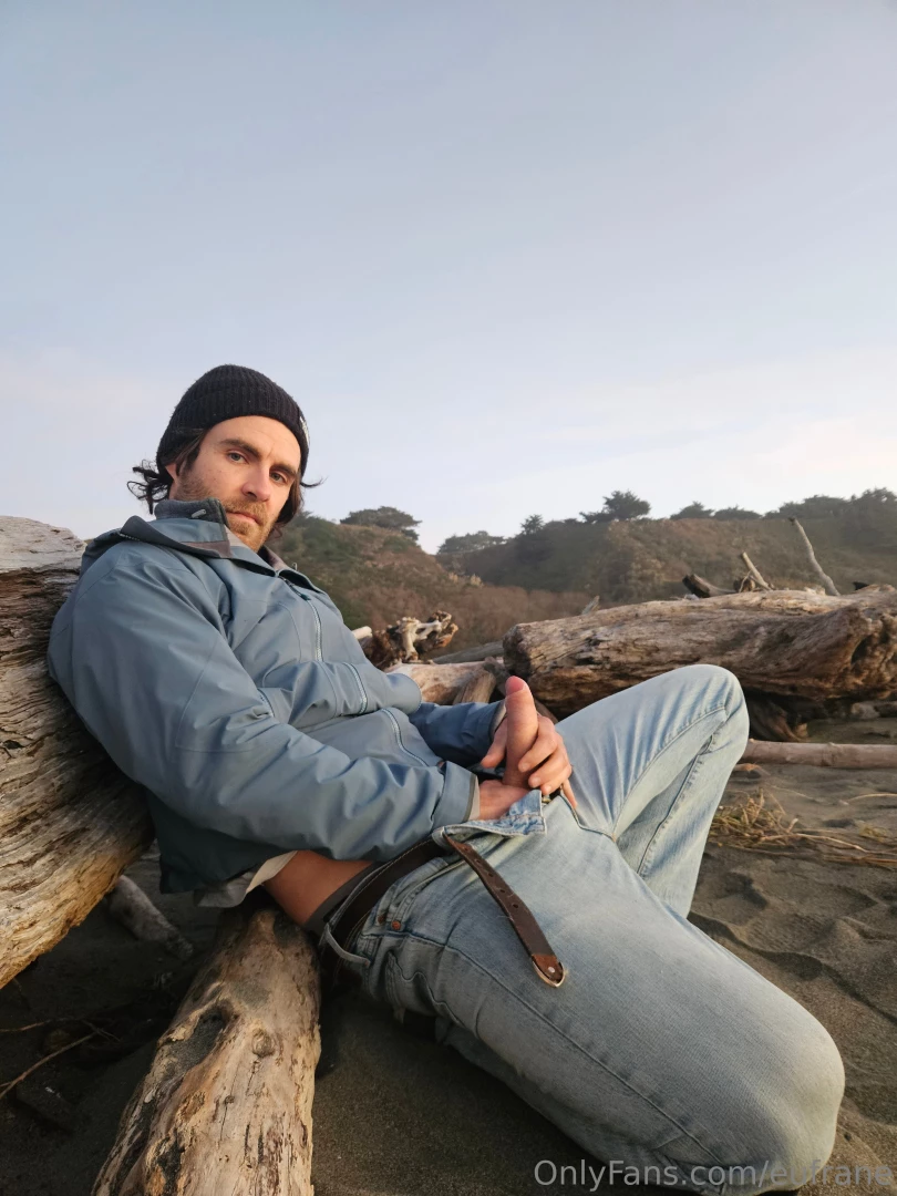 I really enjoy the beaches in california and i think the people on the 