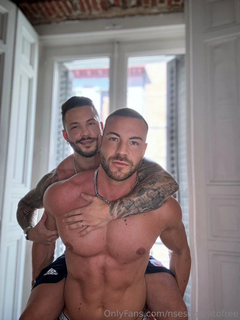 Domani pomeriggio h 15 00 in dm arriva un altro super collab con part 1 