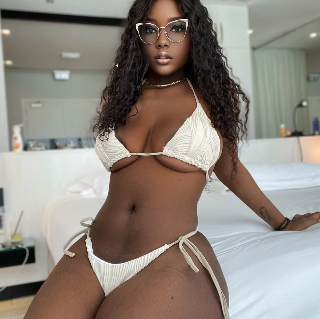 Cum to bed let s cuddle naked 