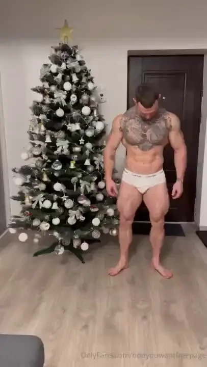 Wish you a merry christmas everyone and i wanna thanks you all for 