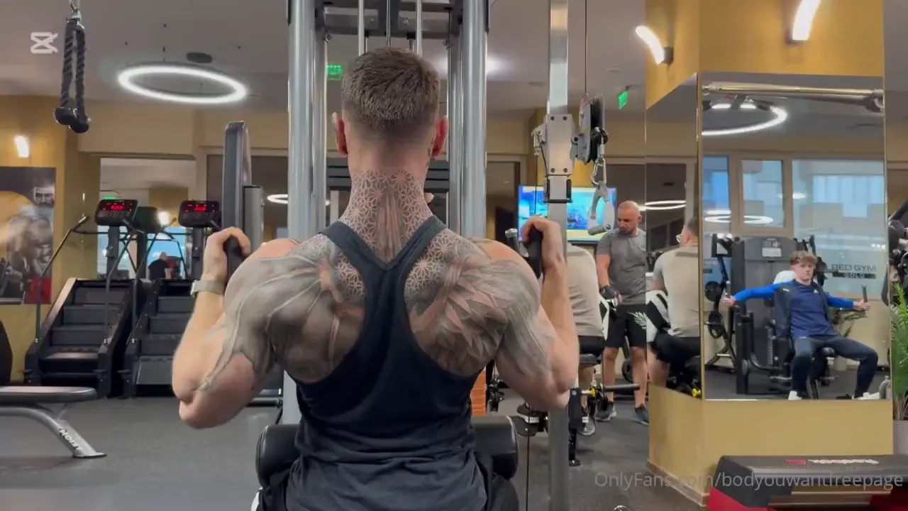See my full back workout on my vip page bodyouwant 20 off 