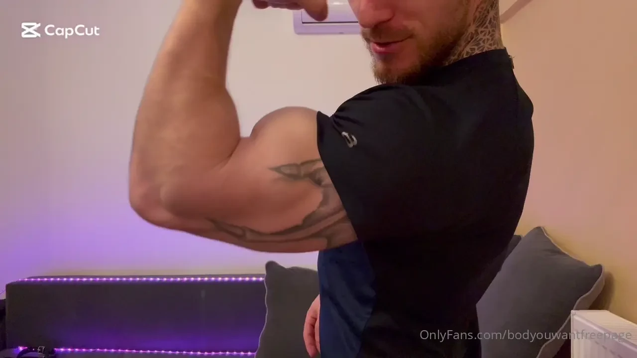 Chest and biceps oil up lots of flexing just biceps and chest you 