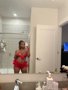 How i like to walk around the house during the holidays part 1