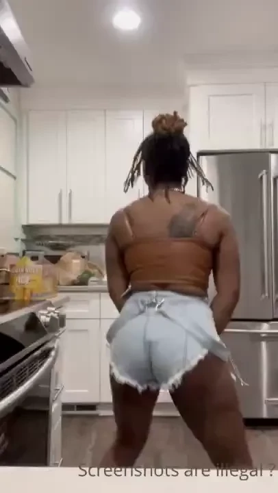 I always miss twerk tuesday s 