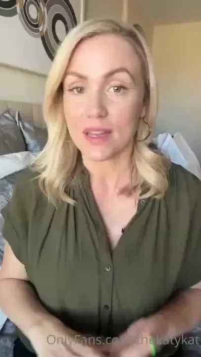 What is a blowjob 