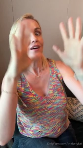 Why he s always grabbing nbsp you dreamt of flowers he dreamt of boobs