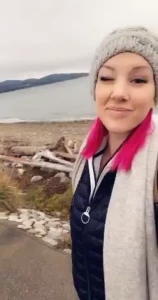 Damn i love living by the ocean whats your favourite place to travel