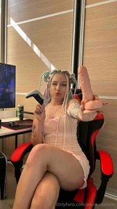 I have a lot of toys but it s always hard for me to choose where to