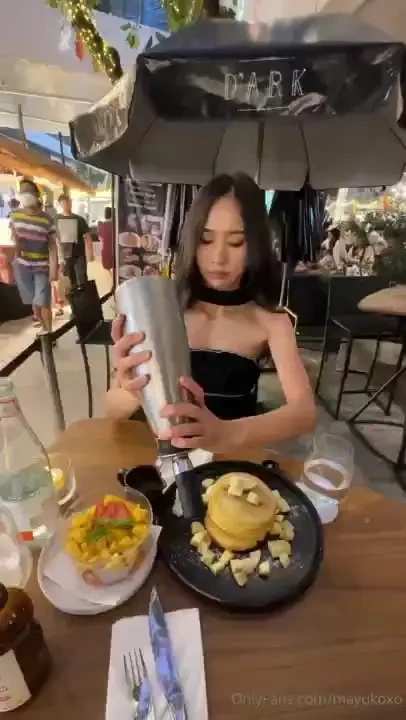 I m adding cream on my desserts but where else should i add more on 