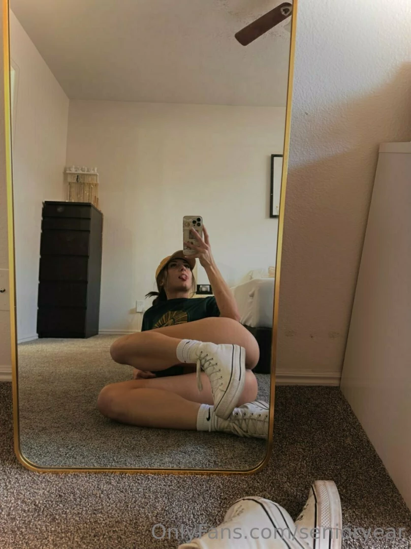 Just me myself and my selfie 