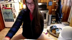 Stream started at 01 29 2021 07 35 pm play time squirting into a mason