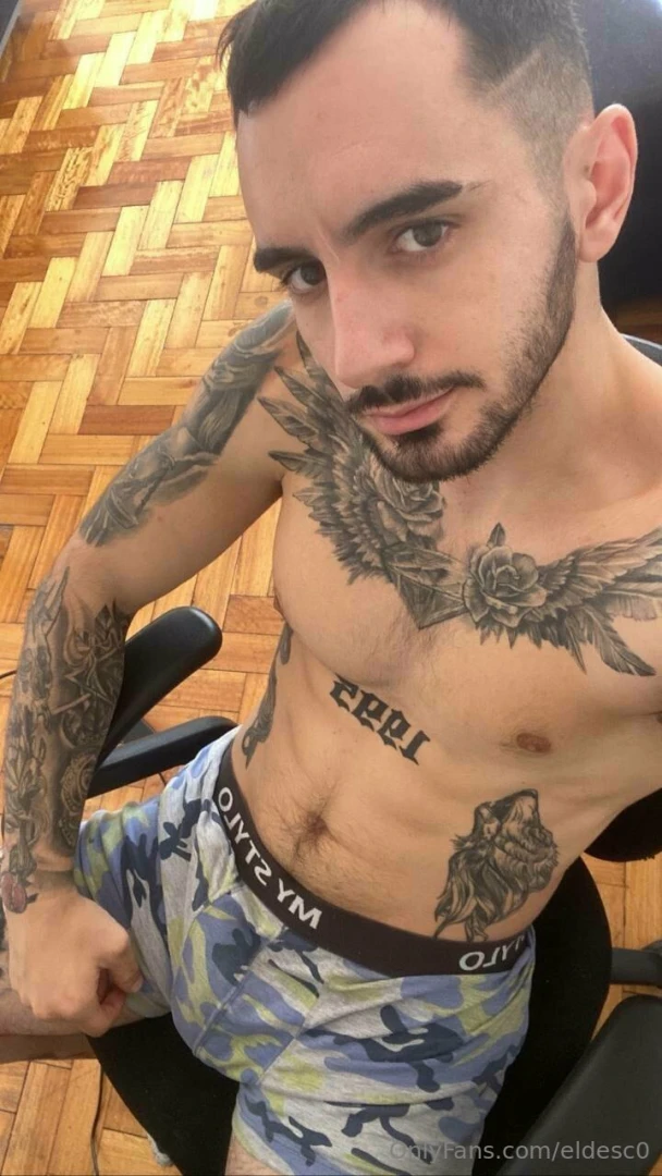 Te gustan mis tatuajes mandame un mensaje privado y charlamos do you part 3 