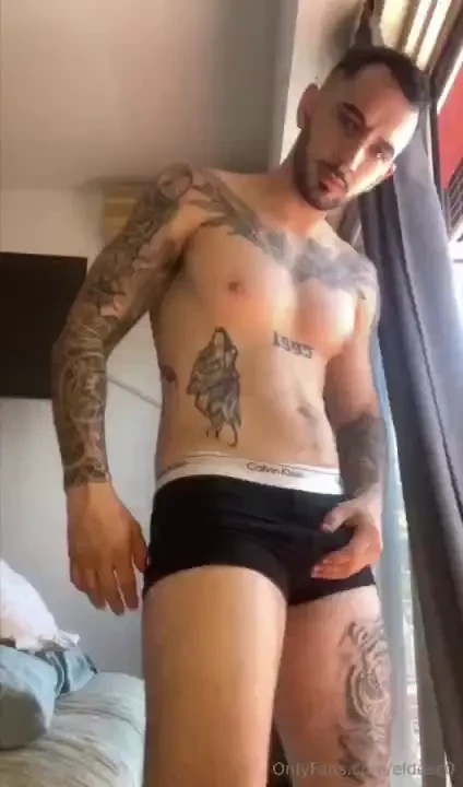 I jerked off with the neighbors watching me i get horny 5 minute video 