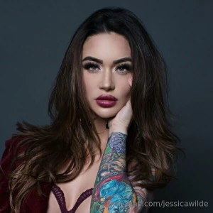 How do you like the view check your dms because i m about to show you