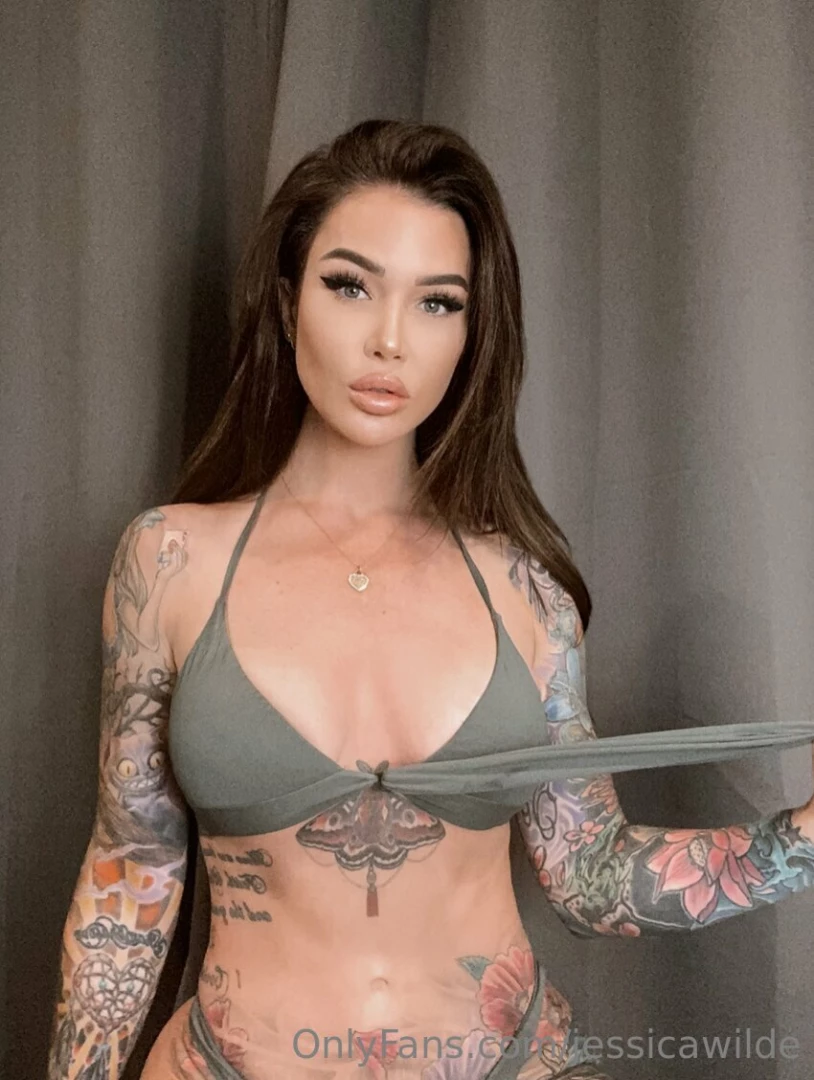 Monday s are a bore but my vip page isn t jessicawilde_vip 