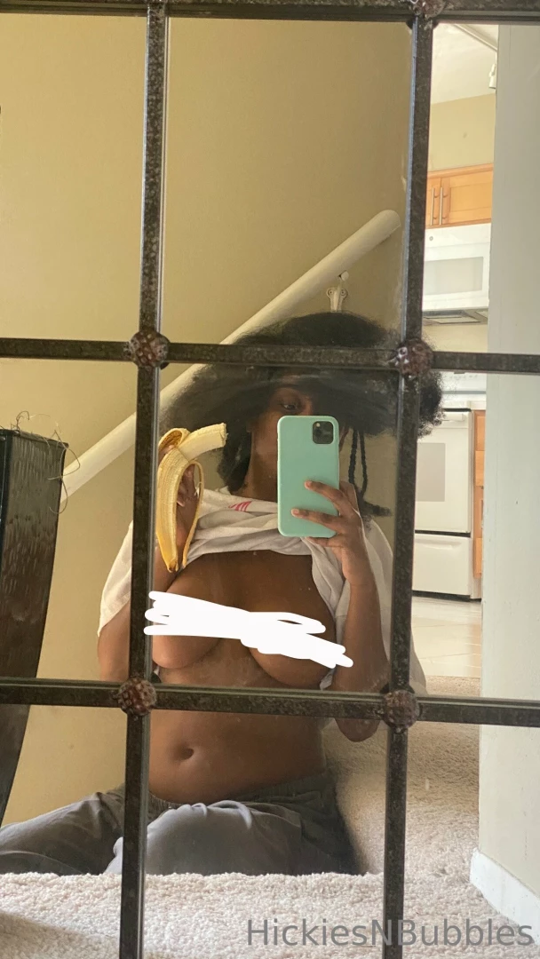 Omg i snuck away from my hair dresser to take these 