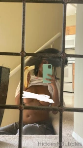 Omg i snuck away from my hair dresser to take these