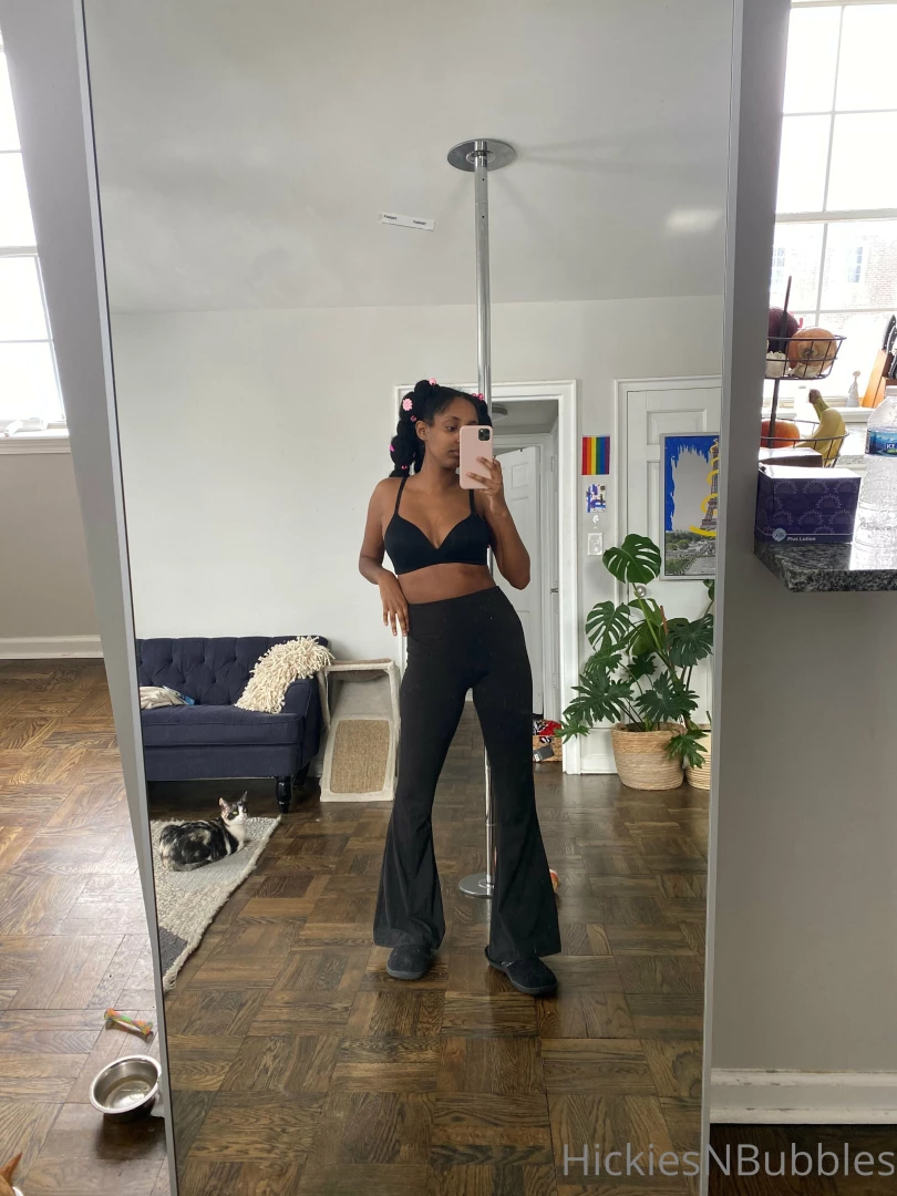 I did a nude photoshoot today who s interested in some behind the 