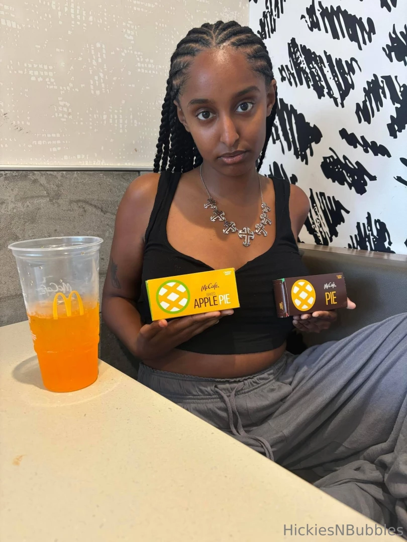 I stripped in the mcdonalds 